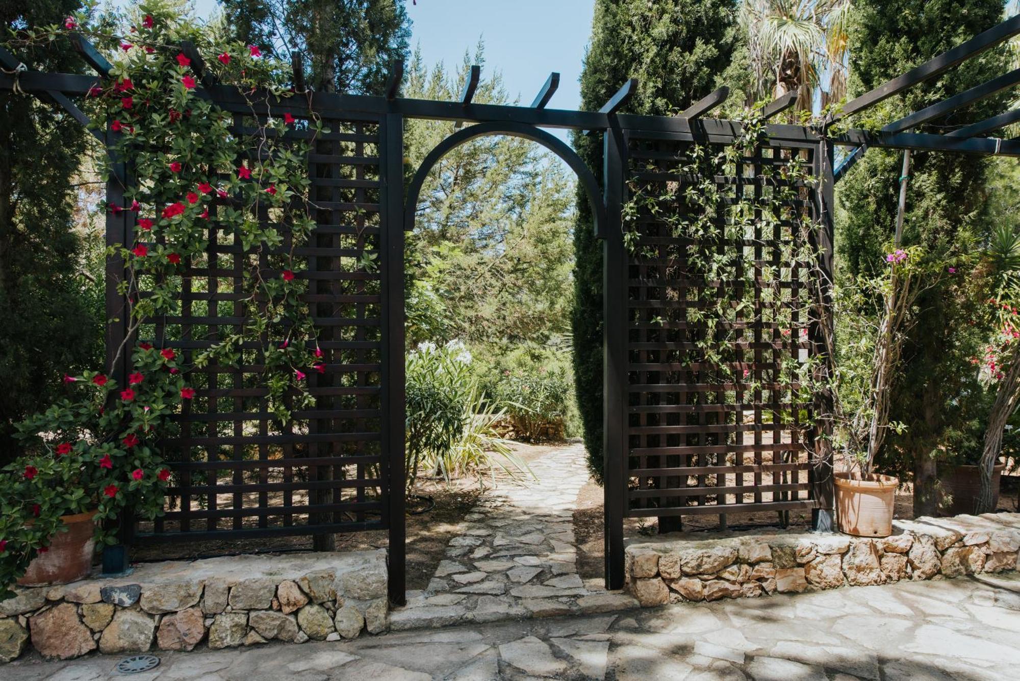 Villa & Guesthouse Paissa D'En Bernat Cala Tarida  Exteriér fotografie