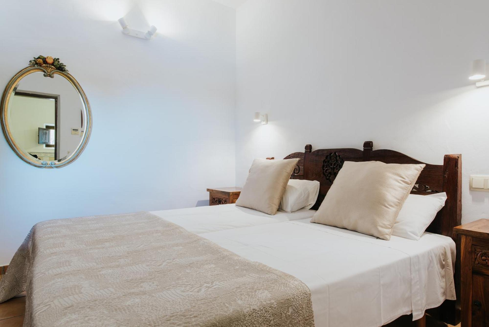 Villa & Guesthouse Paissa D'En Bernat Cala Tarida  Exteriér fotografie