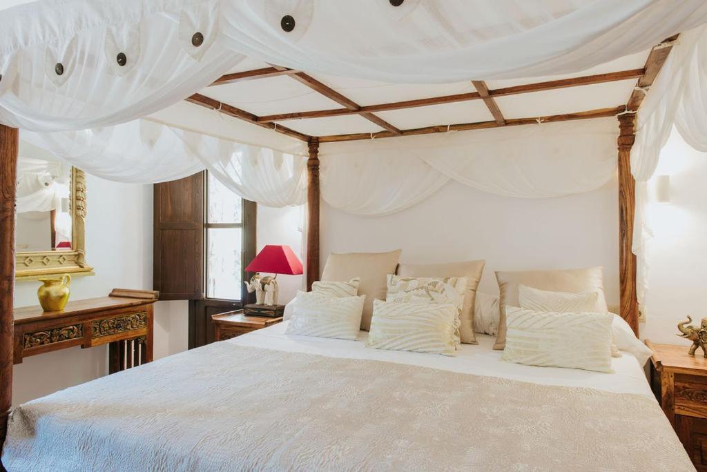 Villa & Guesthouse Paissa D'En Bernat Cala Tarida  Exteriér fotografie