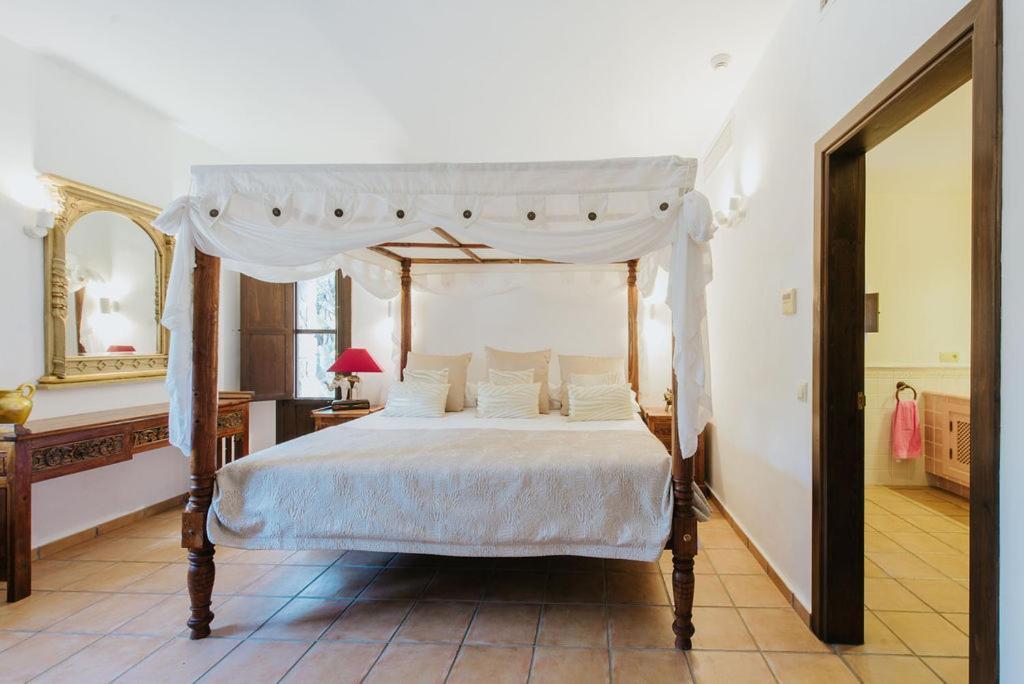 Villa & Guesthouse Paissa D'En Bernat Cala Tarida  Exteriér fotografie